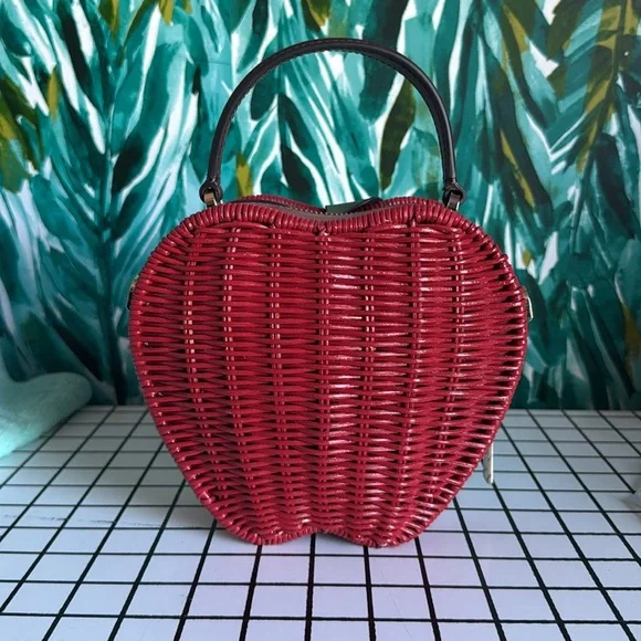 Kate Spade Wicker Red Apple crossbody bag - Picture 5 of 10